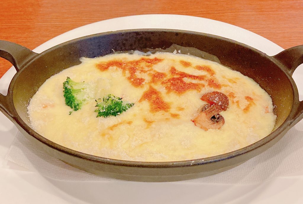 カフェブラン学園店のシーフードグラタン