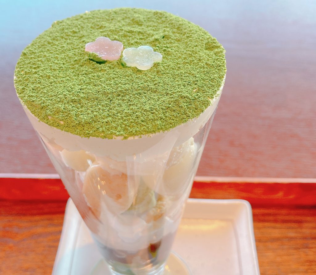 きっさこ坂根屋の大人の抹茶パフェ