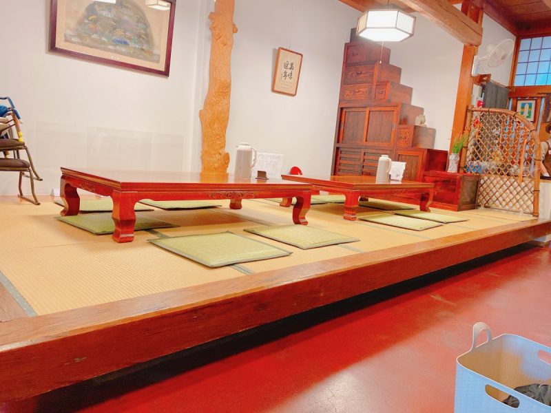 出雲大社近くにある荒木屋の内装
