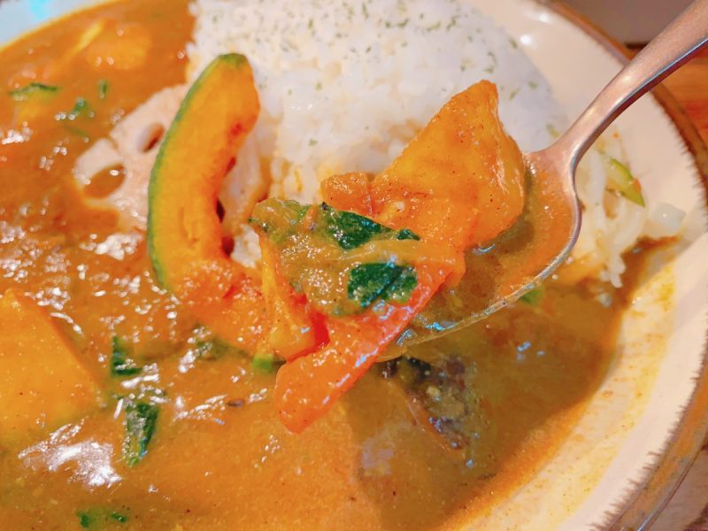 松江市にあるLAMPの野菜カレーのアップ